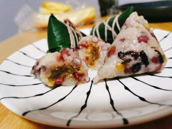 做粽子教程做粽子的详细方法（舌尖上的端午粽子这样做）