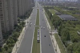 嘉兴市有轨电车管理办法今起实施 你的行为有没有越过“安全线”？图片