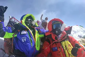 视障者张洪：登顶珠峰，让世界看见我图片