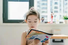 2分钟卖出12万册，直播卖童书是门好生意吗？图片