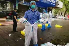 九旬老太突发昏迷 荔湾支援民警迅速救助送医图片