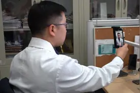 一年涨粉40万 医生做科普为何这么火？图片