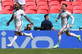 英格兰1-0复仇克罗地亚：打破首秀不胜纪录，斯特林建功图片