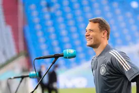 欧锦赛｜诺伊尔渴望“零封”法国，洛里斯呼吁“内讧翻篇”图片