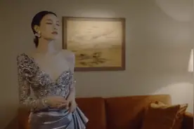 太撩人！倪妮一个人即兴跳舞 网友：随便扭两下都这么赏心悦目图片