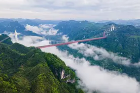 云游四方｜湘西首家5A级景区！探索神奇大峡谷、观赏路桥奇观图片