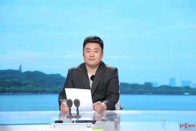 《象牙山爱逗团》来了宋晓峰：不怕观众腻歪我的笑声和吟诗