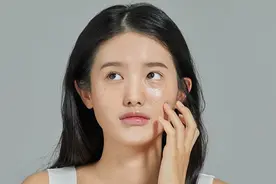 导致皮肤屏障受损的原因是什么？视频封面