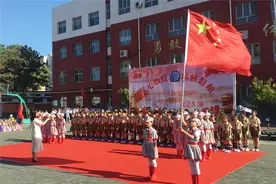河北衡水中华街小学：童心向党把歌唱图片