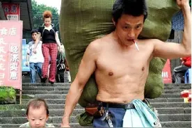“重庆棒棒冉光辉”称重庆来福士禁止带“棒棒”入内引争议 山城“棒棒”何处安放？图片