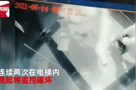 男孩无故推倒多车持砖狂砸监控，全过程被拍下令人气愤！网友：太放肆图片