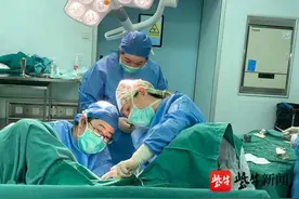 苏州13岁少女竟检查出双子宫图片