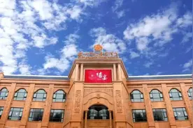 盛世开元喜宴酒店迎20华诞，打造南阳首家百万级婚礼堂图片