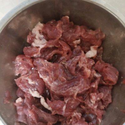 美味签到——吃过都说好的西芹炒牛肉