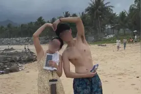 这是他生前最后的画面...两次冲入海中救人，他却再也没能回来图片