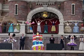 上海迪士尼度假区庆祝开园五周年图片