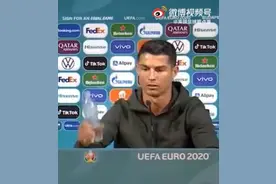 除了C罗，这些运动员和明星也都嫌弃可乐图片
