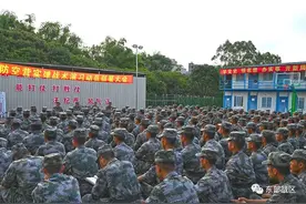 揭秘｜千里机动，官兵的军列生活是怎样的？图片