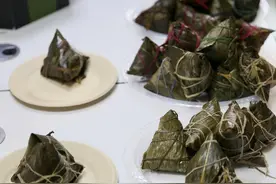 两口粽子“撑”破食道 七旬老伯因此住进ICU图片