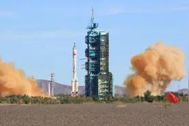 神舟十二号发射成功！“郑大制造”飞向太空图片