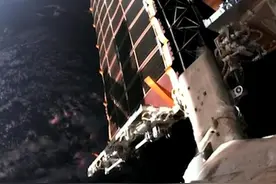 美！太空第一视角看日出日落视频封面