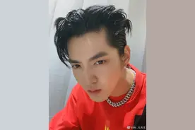 懒理渣男风波⋯吴亦凡进军当「F3赛车手」 接下大陆保时捷代言图片
