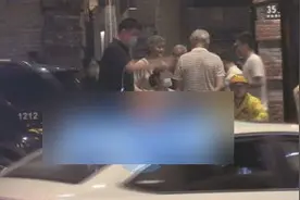 姚明一家过端午惹眼球 10岁女儿身高近1米8图片