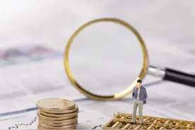 半年度冠军基金限购！一天3只绩优基金发布“限购令”，额度从200万直接跌到5万图片