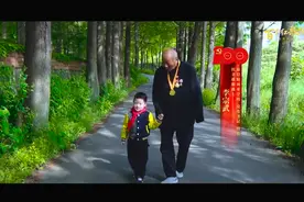 “我想唱歌给党听”全民火热开唱！网友：唱的不仅是歌，更是爱图片