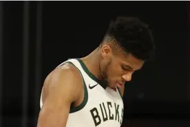 纳什：联盟没有执行字母哥的罚球超时违例图片