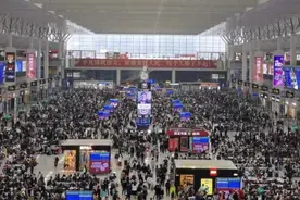 6月25日零时起 全国铁路将实行第三季度列车运行图图片