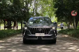 诞生自GPMA平台，搭载了智能座舱的广汽传祺GS4 PLUS开起来怎么样｜试驾图片