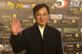 成龙退出林凤娇全资持股公司 不久前曾亮相称首次执导文艺片图片