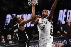 米德尔顿：万幸杜兰特最后的绝杀球踩线了图片