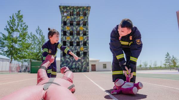 我的“超人老爸”没有“超能力”……