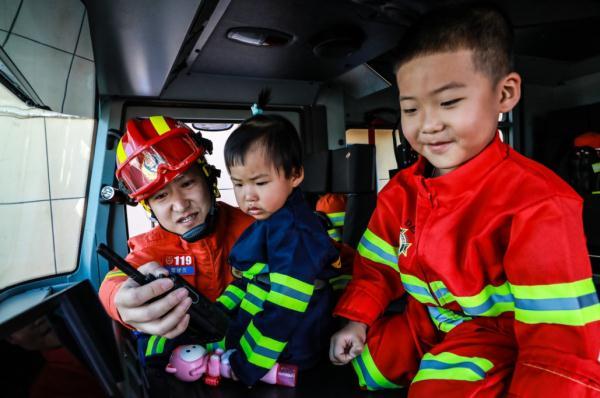 我的“超人老爸”没有“超能力”……