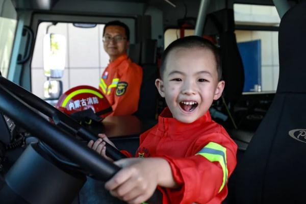 我的“超人老爸”没有“超能力”……