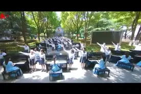 唱支歌儿给党听丨百琴颂百年，这场“表白”最青春图片