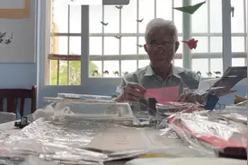 纸飞机爷爷和他的航天梦图片