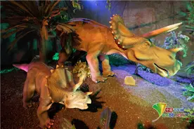 西班牙马德里举办恐龙展 重温侏罗纪世界图片