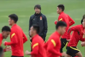 风暴眼｜国足备战12强赛先忙活“选主场”上海成为主要候选地图片