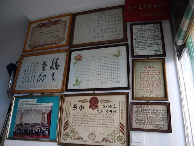 ������Խ��Խ�٣���������ר�񣬽�ͷ�ޱ������ͻΧ��