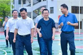 张一鸣向家乡福建龙岩捐赠5亿元，成立“芳梅教育发展基金”图片