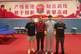 乒乓球功勋教练董熙曾培养出奥运选手陈梦，如今自办俱乐部又培养一批好苗子图片