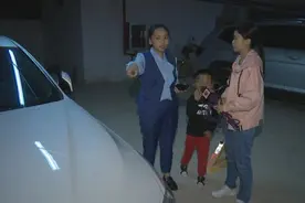 为报复扯断刹车线？！女车主吓出一身冷汗图片