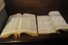 传承红色记忆，记录江苏往事，“脱酸”让百年纸质档案延年益寿图片