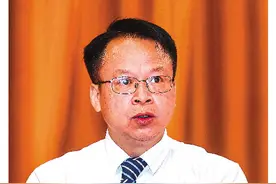 政协桂林市五届六次会议大会发言图片