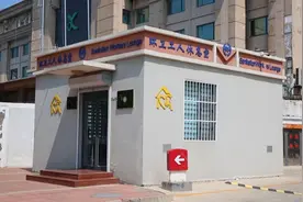 东营区设立32座休息室为环卫工人“避暑纳凉”惠及1700名环卫工图片