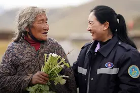 中国宝“藏”|西藏建成6万套易地扶贫安置房改善群众居住条件图片