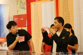 分房啦！邕宁区82户拆迁群众喜迎新居图片